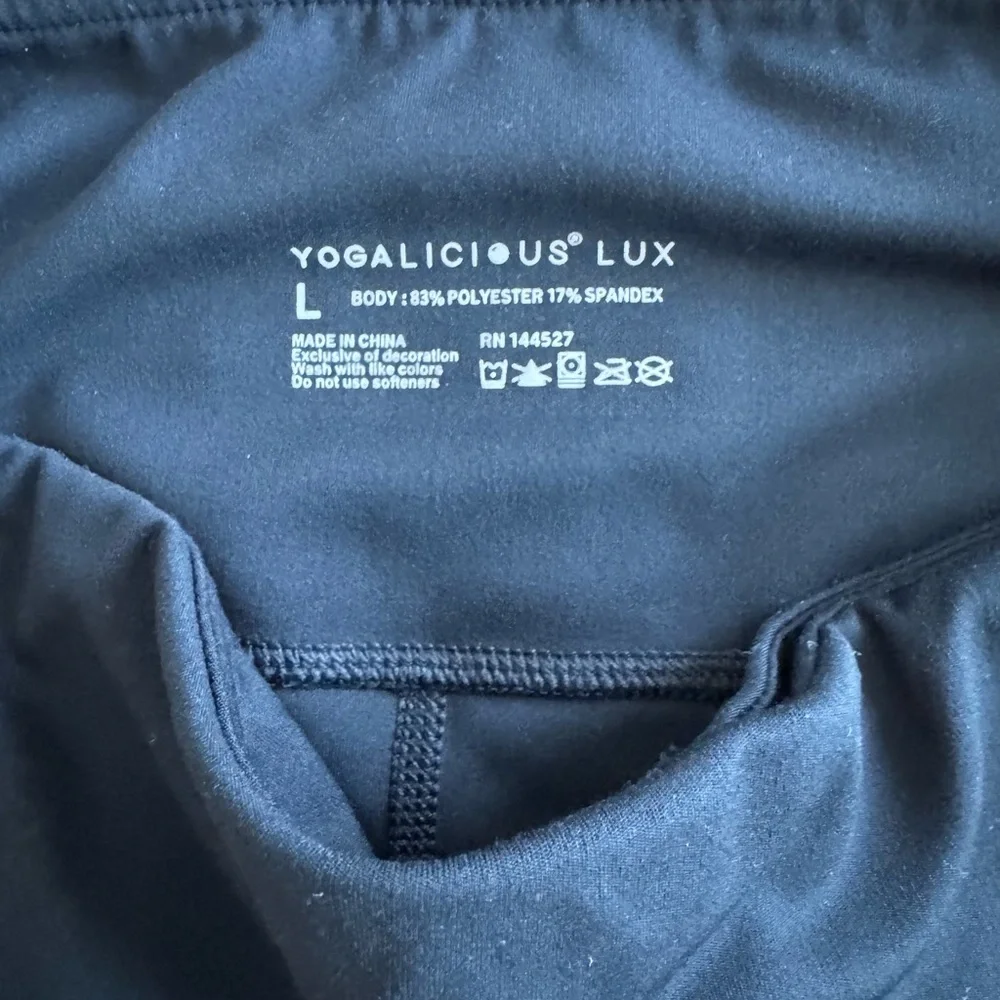 2 Pair of Yogalicious Womens Black and Purple Activewear Shorts - Picture 4 of 7